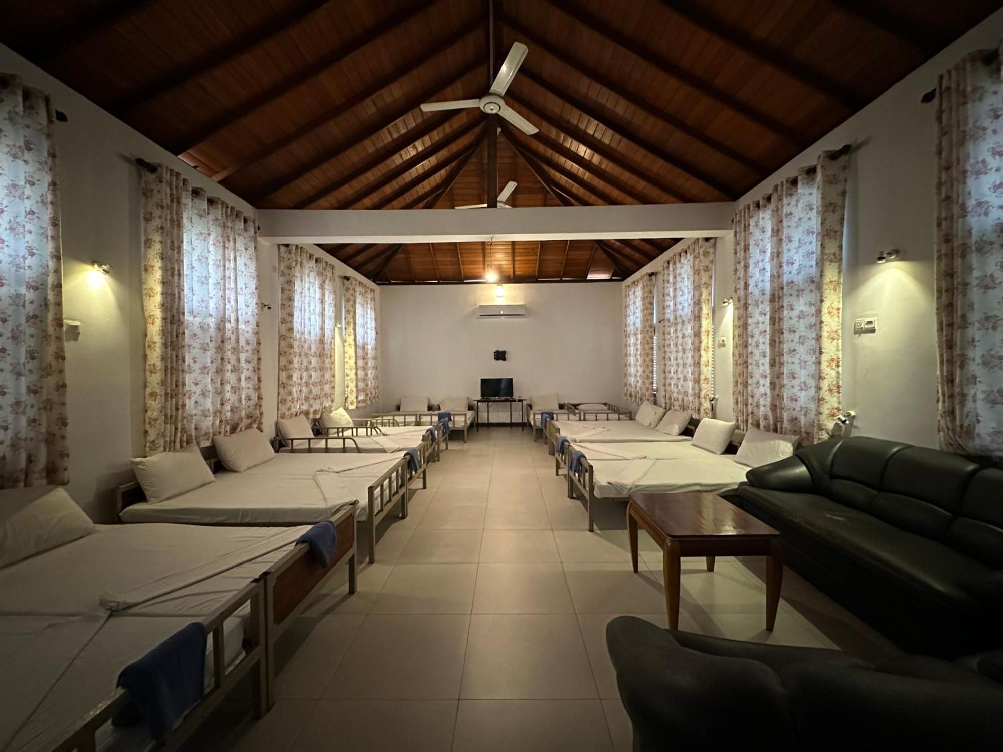 Amaluna Resorts Negombo Luaran gambar