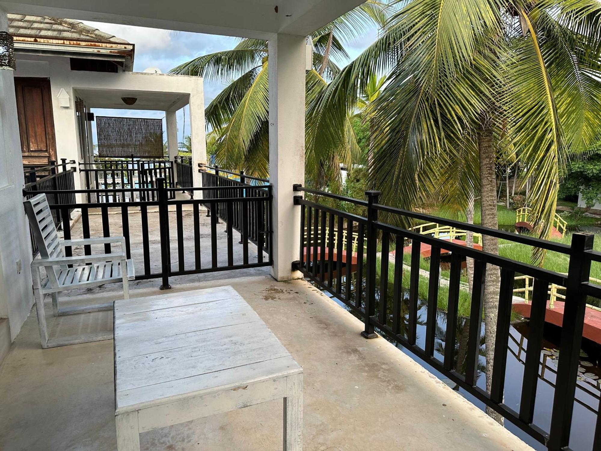 Amaluna Resorts Negombo Luaran gambar