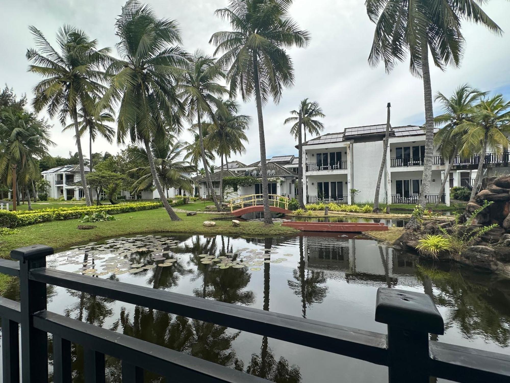 Amaluna Resorts Negombo Luaran gambar