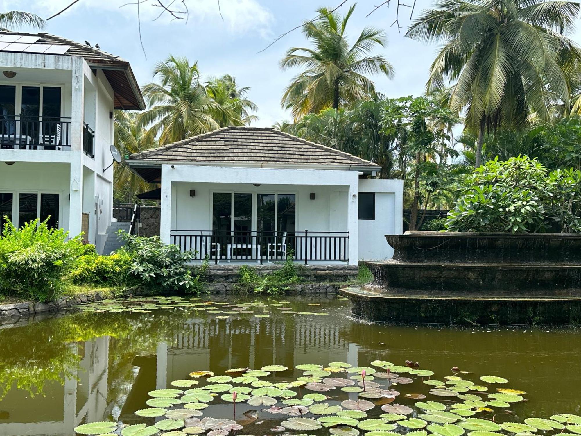 Amaluna Resorts Negombo Luaran gambar